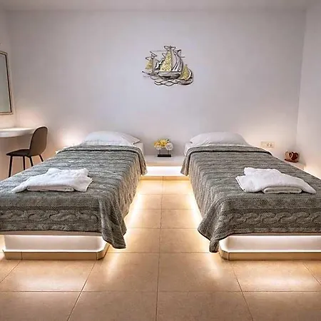 Babis Hotel Karterádos