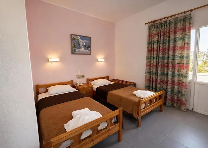 Otel Babis Karterados (Santorini)